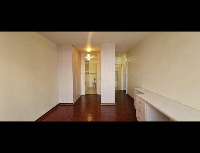 2 BEDROOM APARTMENT FOR SALE IN BEDFORD GARDENS